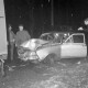 Archiv der Region Hannover, ARH NL Mellin 01-139/0022, Auto nach einem Verkehrsunfall