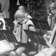 Archiv der Region Hannover, ARH NL Mellin 01-158/0008, Auftritt von jungen Akkordeonspielern