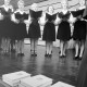 Archiv der Region Hannover, ARH NL Mellin 01-162/0006, Auftritt eines Frauenchors