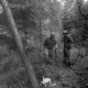 ARH NL Mellin 01-170/0003, Zwei Bundeswehrsoldaten? im Wald