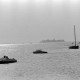 ARH NL Mellin 02-001/0021, Segelboote auf dem Steinhuder Meer mit der Insel Wilhelmstein im Hintergrund, Steinhude