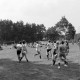 Archiv der Region Hannover, ARH NL Mellin 02-064/0002, Zwangloses Fußballspiel