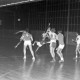 ARH NL Mellin 02-097/0013, Handballspiel in einer Turnhalle