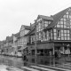 ARH NL Mellin 02-185/0004, Blick auf die Geschäfte in der Marktstraße, Burgdorf