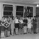 ARH NL Mellin 02-191/0002, Burgdorfer Chor(?) in einer Schule, Vanves
