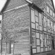 ARH Slg. Bartling 657, An der Liebfrauenkirche 7 (Museum zur Stadtgeschichte), Fachwerkhaus mit provisorisch verbrettertem Giebel nach Abriss des Nebengebäudes