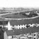 Stadtarchiv Neustadt a. Rbge., ARH Slg. Bartling 830, Umgehungstraße Nord, Auf- und Abfahrt Leinstraße, Blick vom Turm der katholischen Kirche nach Osten, im Hintergrund die Firma Kali-Chemie Pharma GmbH, Neustadt a. Rbge., Neustadt a. Rbge.