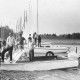 ARH Slg. Bartling 1202, Nordufer, DLRG-Gruppe macht ein Motorboot am Steg an der Neuen Moorhütte startklar, Steinhuder Meer
