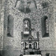 Stadtarchiv Neustadt a. Rbge., ARH Slg. Bartling 1357, St.-Osdag-Kirche, Chrorraum mit Altar, an den Wänden der Apsis ornamentale Ausmalung, in der Apsiskalotte mittelalterliche Darstellung der Trinität, Mandelsloh
