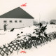 ARH Slg. Bartling 3916, Gemeindehaus der Ev. Luth. Pfarrgemeinde St. Thomas, Am Kampe 3, Giebelseite im winterlichen Schnee, Bordenau