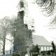 ARH Slg. Bartling 4182, Erneuerung des eingerüsteten Kirchturms, Blick von Westen, Hagen