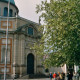 ARH Slg. Bürgerbüro 497, Mitglieder des Bürgerbüros für Stadtentwicklung Hannover e. V. beim Zwischenstopp an der Clemenskirche während einer Cityring Radtour, Calenberger Neustadt