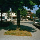 ARH Slg. Bürgerbüro 553, Blick von der Borglingstraße auf die Merkur-Apotheke an der Kreuzung Immelmannstraße Ecke Am Fuhrenkampe, Ledeburg