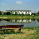 Archiv der Region Hannover, ARH Slg. Bürgerbüro 623, Blick über den Märchensee auf die Wohnsiedlung an der Wittenberger Straße, Vahrenheide