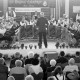 ARH Slg. Weber 02-009/0005, Frühjahrskonzert des Blasorchesters "Original Calenberger" mit Musikmeister Horst Bode in der Sporthalle Lange Feldstraße, Gehrden