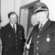 Archiv der Region Hannover, ARH Slg. Weber 02-011/0002, V.l. SPD-Ratsmitglied im Feuerschutzausschuss Herbert Clausing, Kreisbrandmeister August Heine, Bürgermeister Gerhard Oberkönig und Ortsbrandmeister Günter Baumgarten von der Ortsfeuerwehr Leveste im Gasthaus Behnsen, Leveste