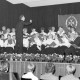 Archiv der Region Hannover, ARH Slg. Weber 02-061/0010, Konzert des gemischten Chors "Harmonie" mit Dirigent und Chorleiter Erich Kolb in der Festhalle, Gehrden