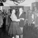 ARH Slg. Weber 02-063/0011, Schützenhaus-Gastwirt Günter Langner eröffnet einen Tanzabend mit seiner Ehefrau Lotti Langner im Schützenhaus, Gehrden