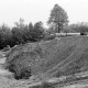 Archiv der Region Hannover, ARH Slg. Weber 02-107/0010, Aushebung einer Grube zur Verlegung von Kanalrohren, Gehrden