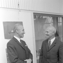 Symbolbild, stellvertretend für Bilder bei denen wir Ihre Hinweise benötigen.