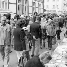 Symbolbild, stellvertretend für Bilder bei denen wir Ihre Hinweise benötigen.