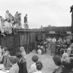 Symbolbild, stellvertretend für Bilder bei denen wir Ihre Hinweise benötigen.