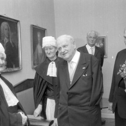 Symbolbild, stellvertretend für Bilder bei denen wir Ihre Hinweise benötigen.