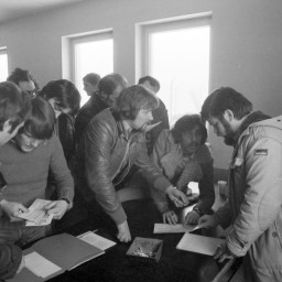 Symbolbild, stellvertretend für Bilder bei denen wir Ihre Hinweise benötigen.