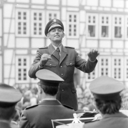 Symbolbild, stellvertretend für Bilder bei denen wir Ihre Hinweise benötigen.