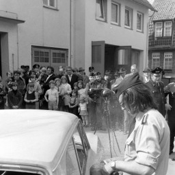 Symbolbild, stellvertretend für Bilder bei denen wir Ihre Hinweise benötigen.