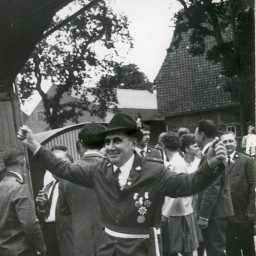 Symbolbild, stellvertretend für Bilder bei denen wir Ihre Hinweise benötigen.