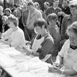 Symbolbild, stellvertretend für Bilder bei denen wir Ihre Hinweise benötigen.