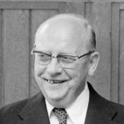 Heinz Reppenhagen, Foto: Archiv der Region Hannover, NL Mellin 01-010/0001 / [CC BY-SA 4.0 DEED](https://creativecommons.org/licenses/by-sa/4.0/)